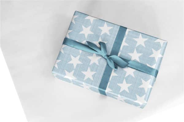papier cadeau bleu étoile